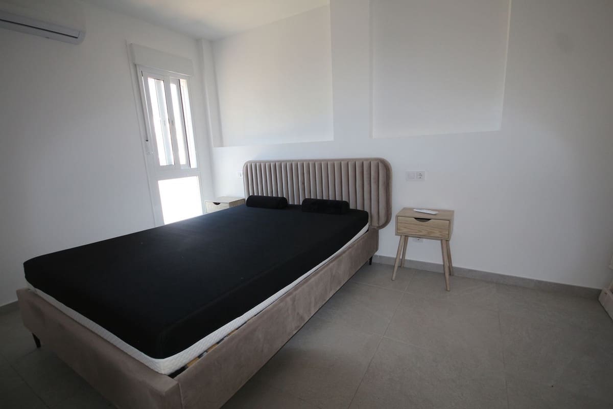3 Zimmer Penthouse zu verkaufen in Elviria mit Pool Garage - 450.000 € (Ref: 9918664)