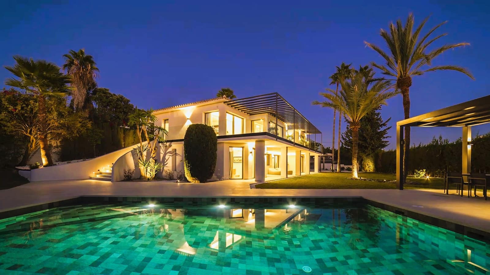 5 soveværelse Villa til salg i Golden Mile med swimmingpool garage - € 4.290.000 (Ref: 9919053)