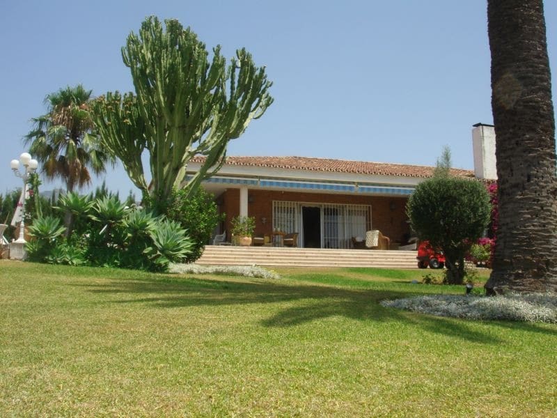 Solar/Parcela en Marbella en venta - 1.750.000 € (Ref: 9922804)