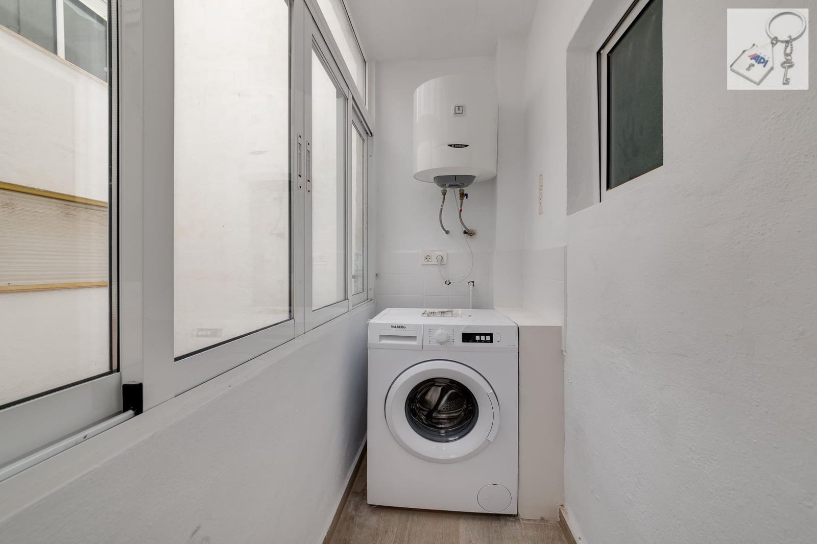 Apartamento de 3 habitaciones en Torrevieja en venta - 220.000 € (Ref: 10010243)