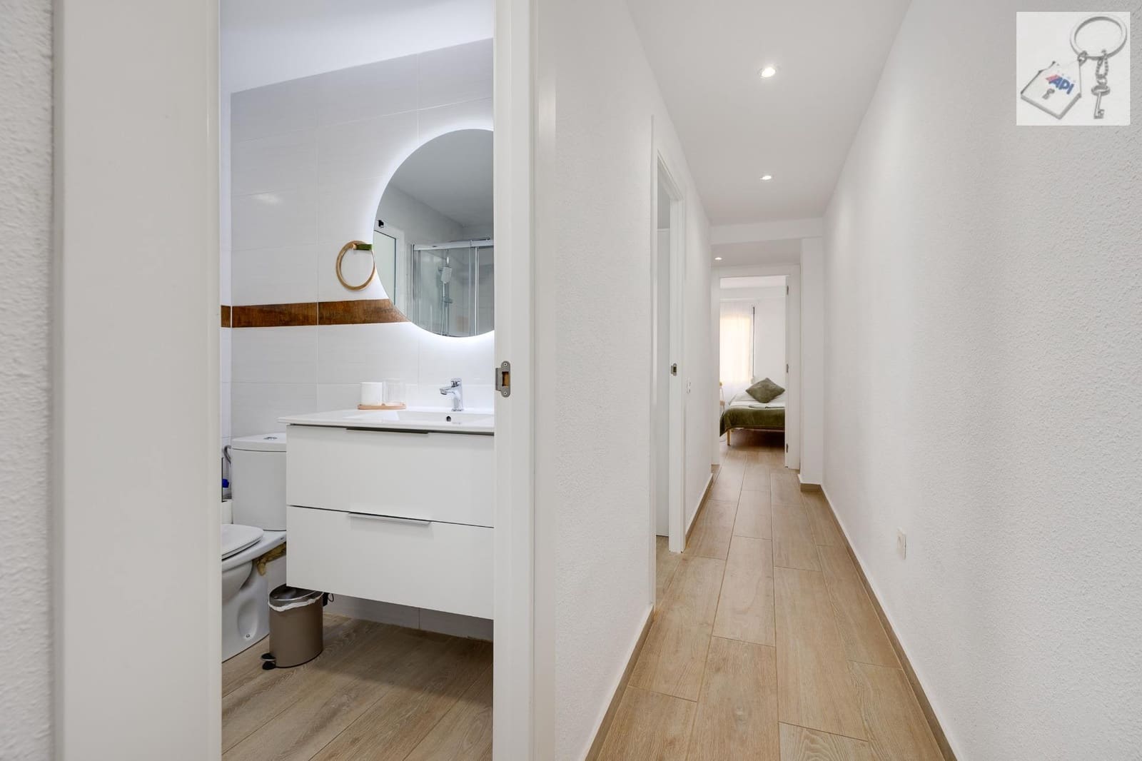 Apartamento de 3 habitaciones en Torrevieja en venta - 220.000 € (Ref: 10010243)