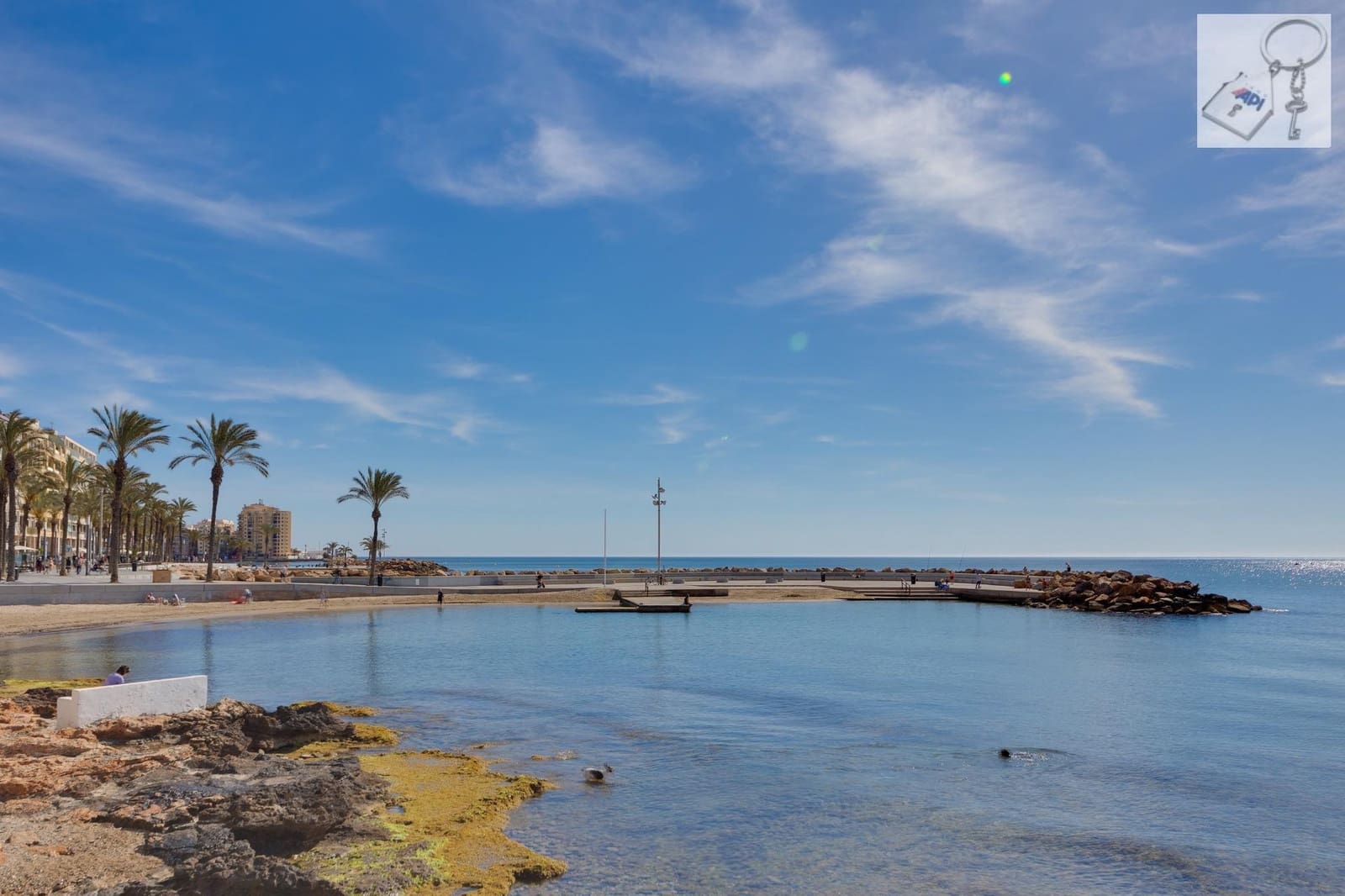 Apartamento de 3 habitaciones en Torrevieja en venta - 220.000 € (Ref: 10010243)