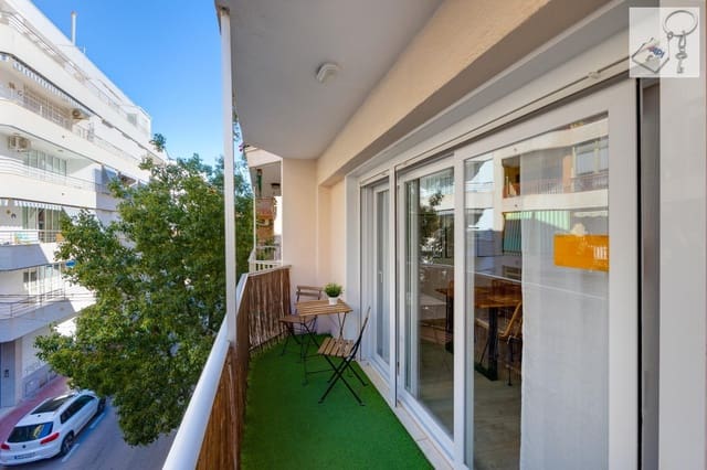 Apartamento de 3 habitaciones en Torrevieja en venta - 220.000 € (Ref: 10010243)