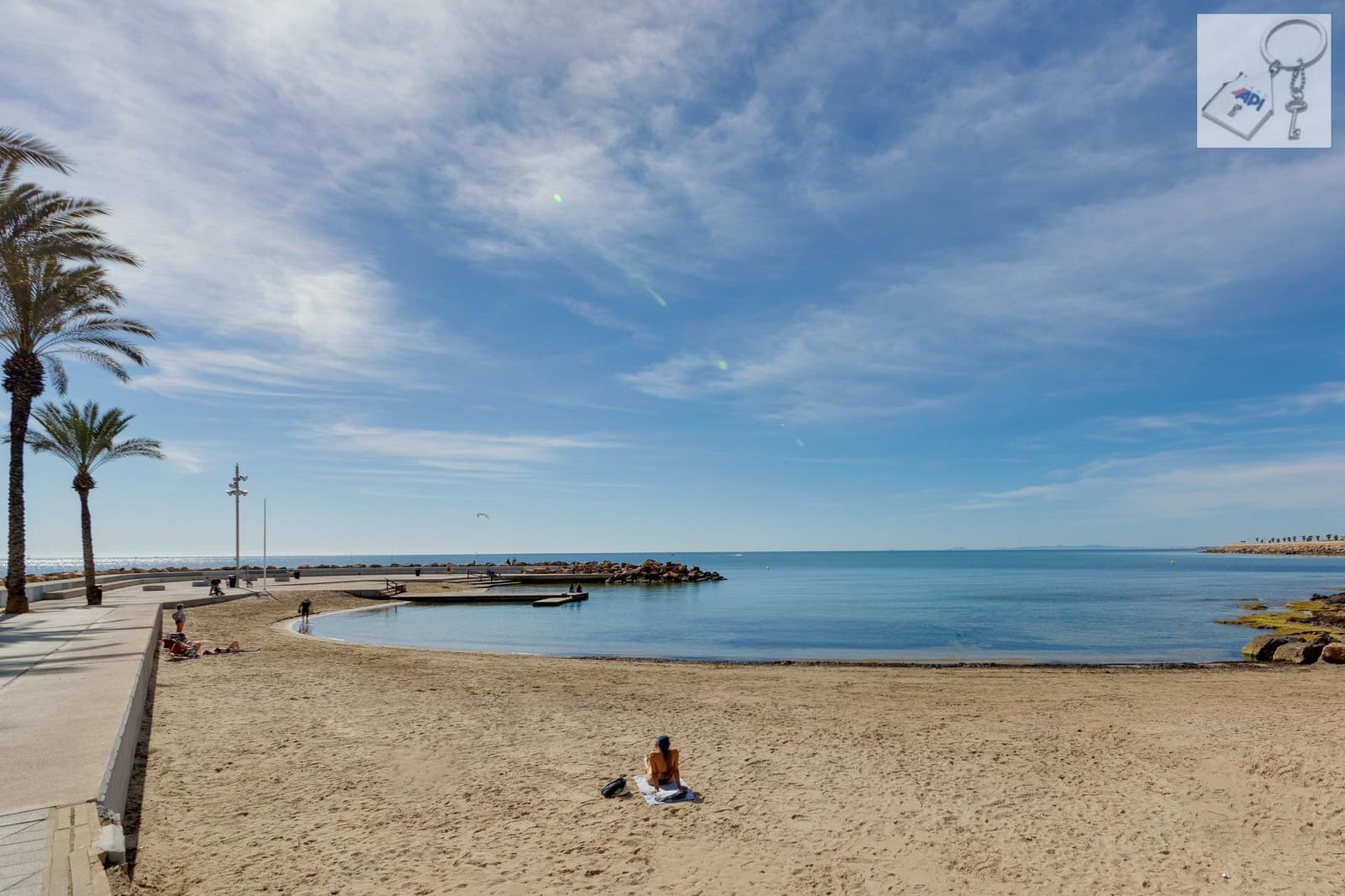 Apartamento de 3 habitaciones en Torrevieja en venta - 220.000 € (Ref: 10010243)