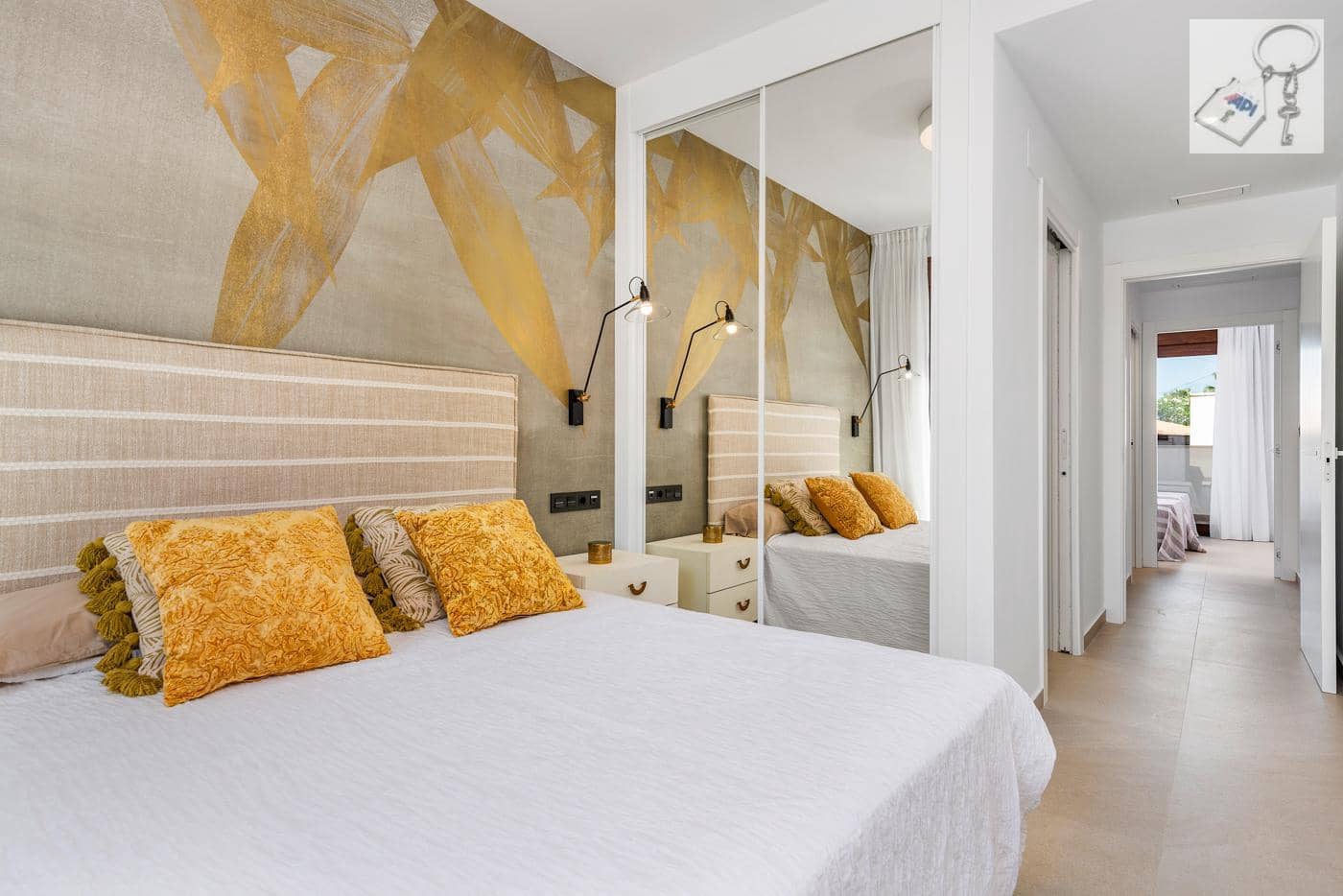 3 slaapkamer Strandappartement te koop in Torrevieja met zwembad garage - € 310.000 (Ref: 10021946)