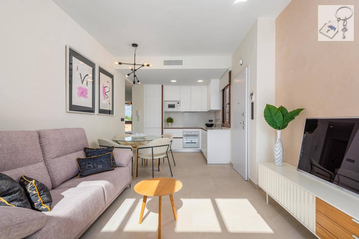 3 sypialnia Apartament przy plaży na sprzedaż w Torrevieja z basenem garażem - 330 000 € (Ref: 10021947)