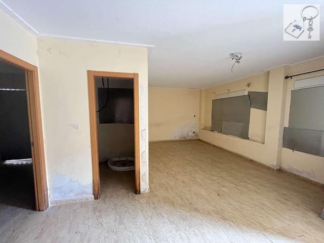 Piso de 3 habitaciones en Crevillente / Crevillent en venta - 80.000 € (Ref: 10057954)