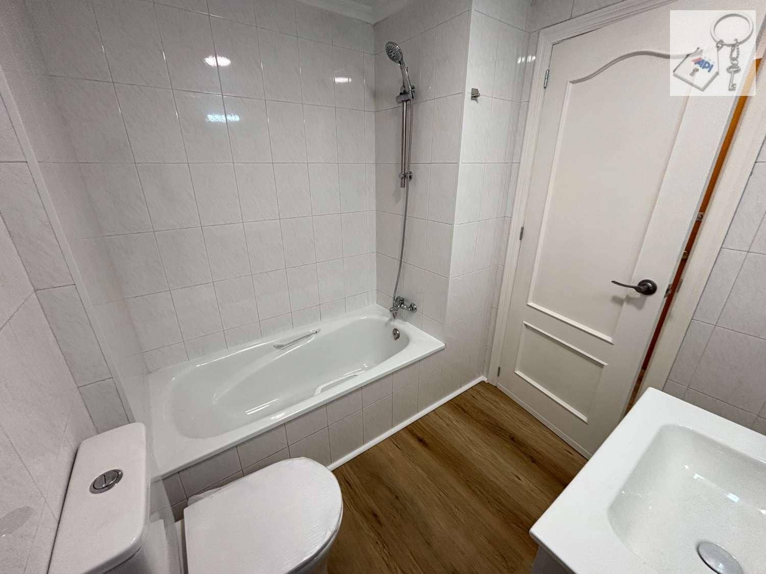 1 camera da letto Appartamento in vendita in Torrevieja con piscina - 129.500 € (Rif: 10074882)