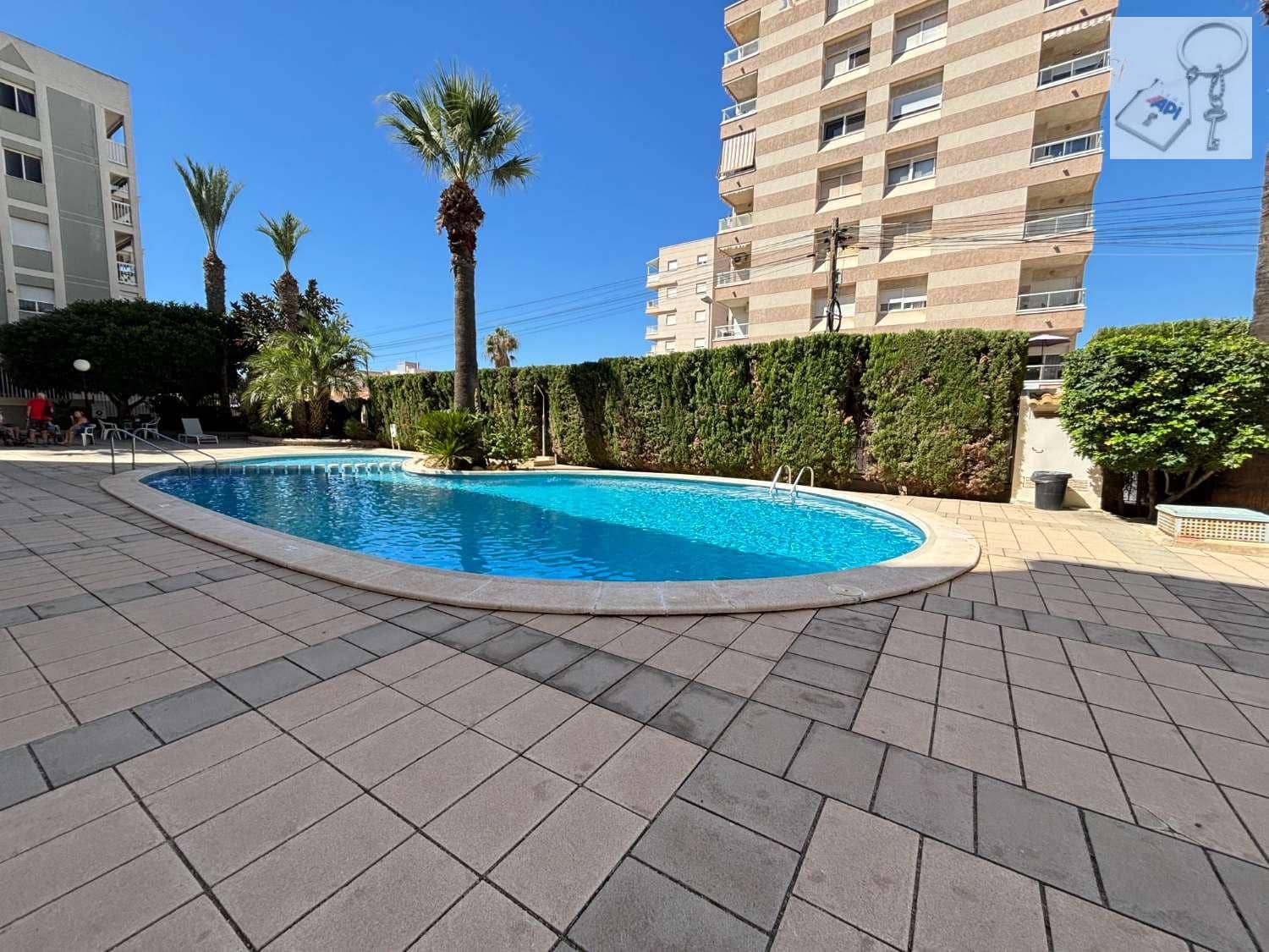 1 camera da letto Appartamento in vendita in Torrevieja con piscina - 129.500 € (Rif: 10074882)