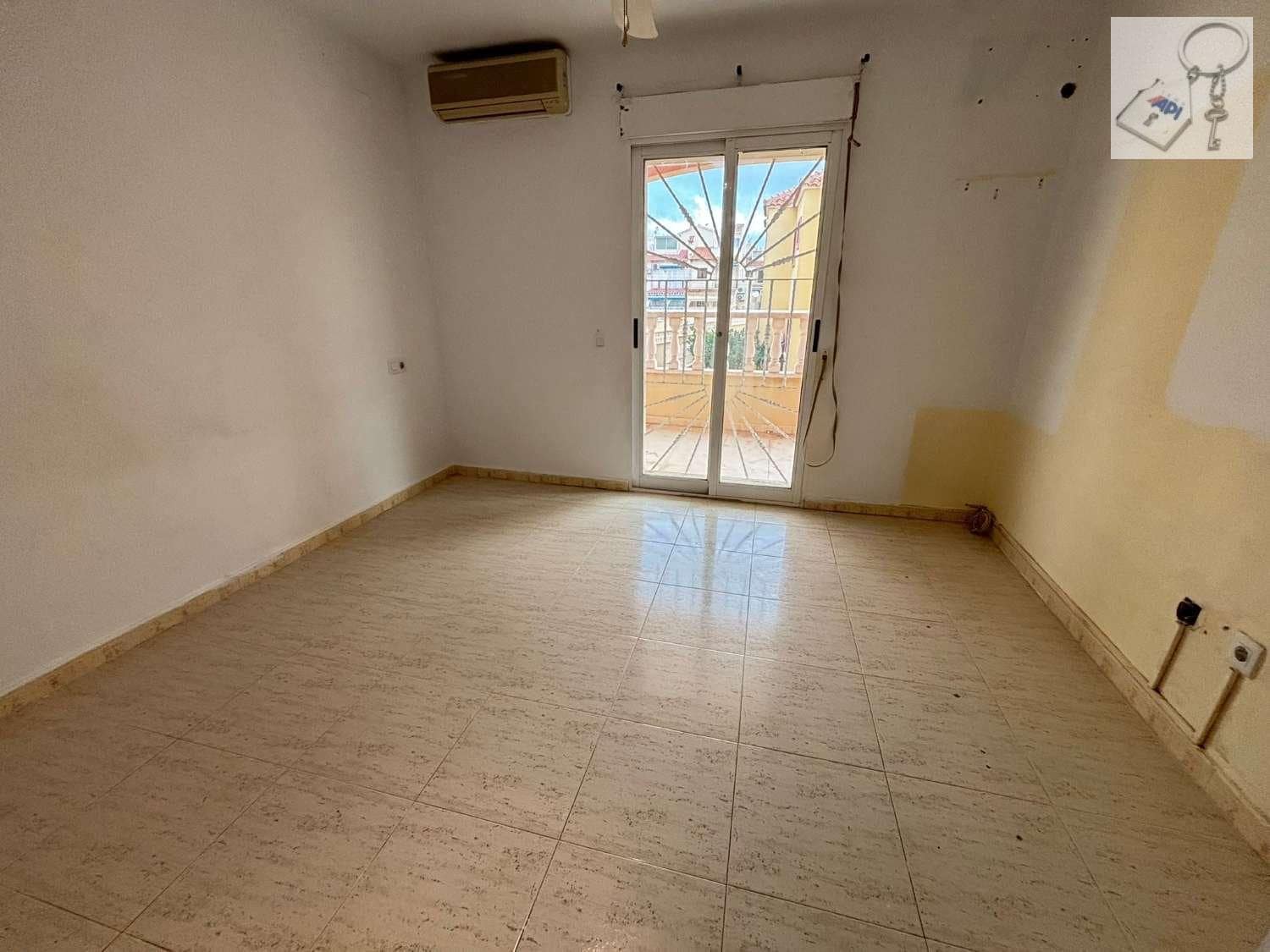 3 soverom Leilighet til salgs i El Chaparral med svømmebasseng garasje - € 160 000 (Ref: 10108691)
