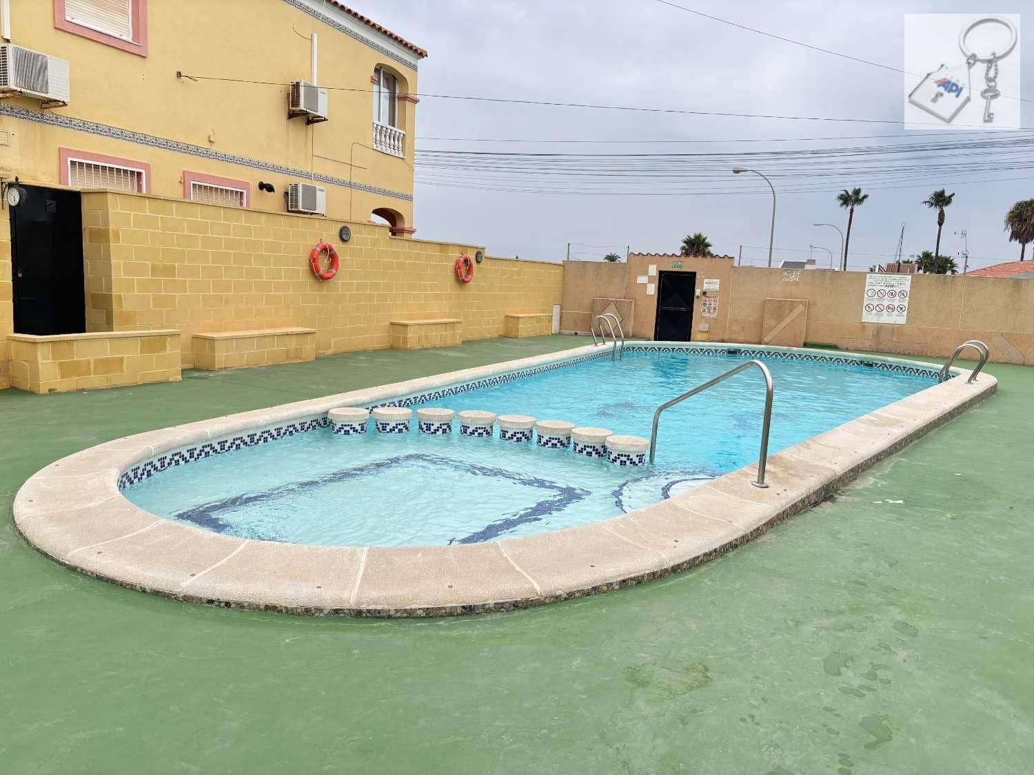 3 bedroom Flat for sale in El Chaparral with pool garage - € 160,000 (Ref: 10108691)