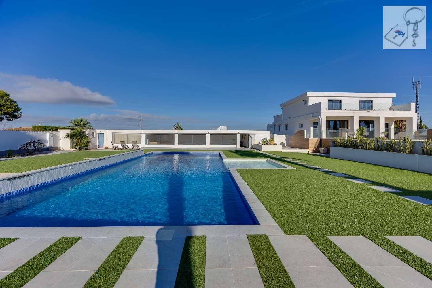 8 chambre Finca/Maison de Campagne à vendre à Los Montesinos avec piscine - 1 250 000 € (Ref: 10123387)