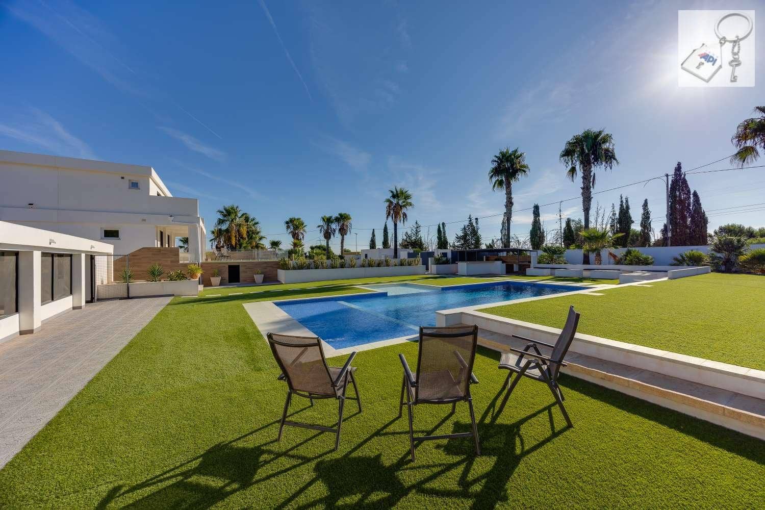 8 chambre Finca/Maison de Campagne à vendre à Los Montesinos avec piscine - 1 250 000 € (Ref: 10123387)