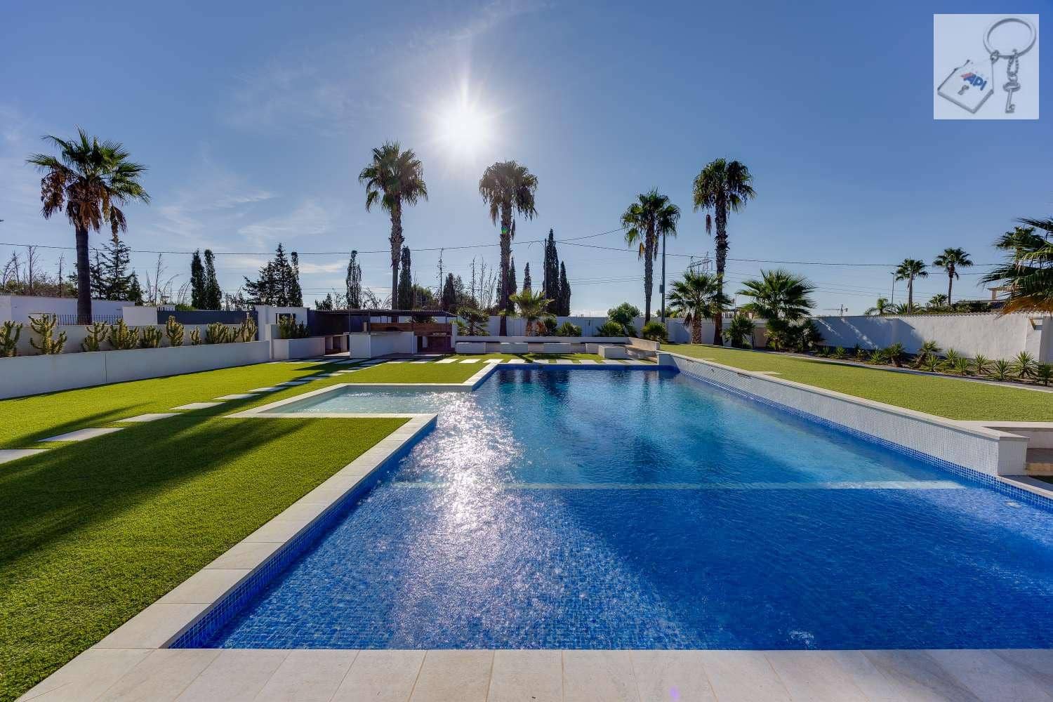 8 chambre Finca/Maison de Campagne à vendre à Los Montesinos avec piscine - 1 250 000 € (Ref: 10123387)