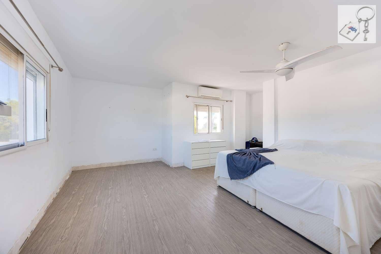 8 chambre Finca/Maison de Campagne à vendre à Los Montesinos avec piscine - 1 250 000 € (Ref: 10123387)