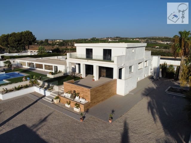 8 slaapkamer Finca/Landhuis te koop in Los Montesinos met zwembad - € 1.100.000 (Ref: 10123387)