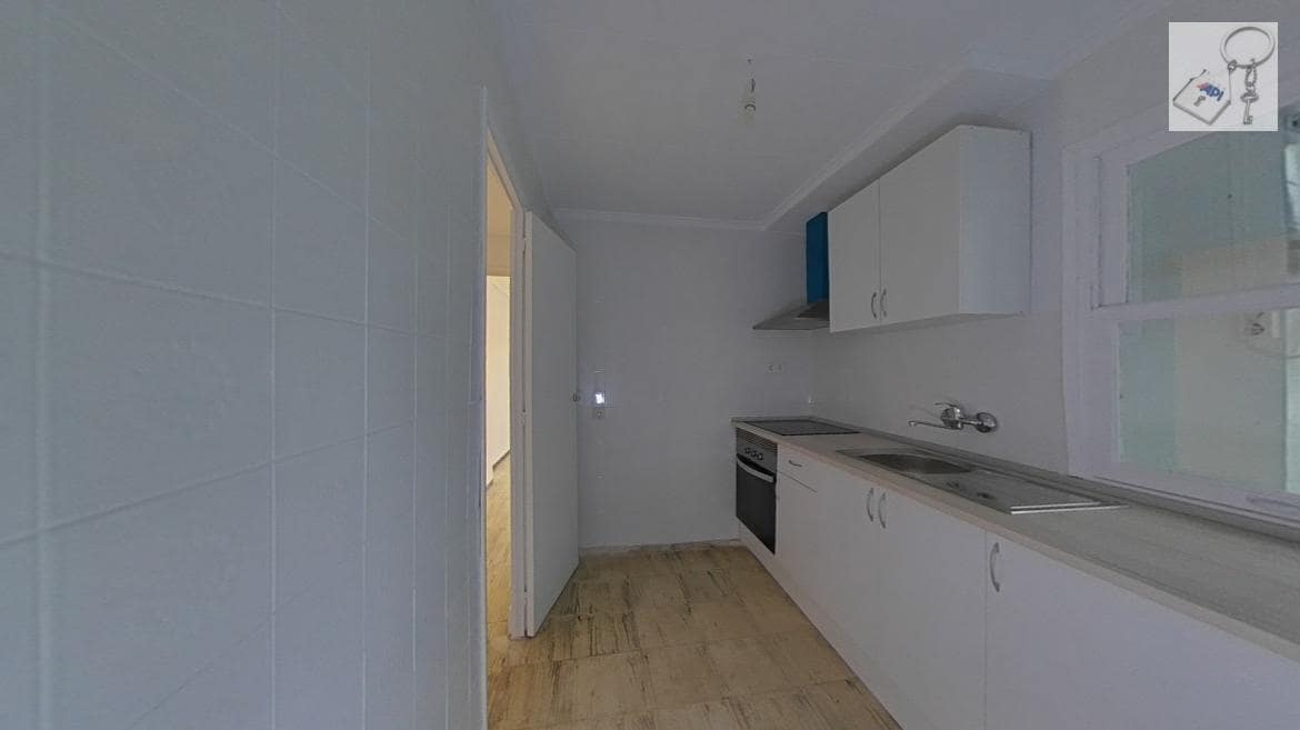 4 soverom Leilighet til salgs i Elche / Elx - € 81 600 (Ref: 10127646)