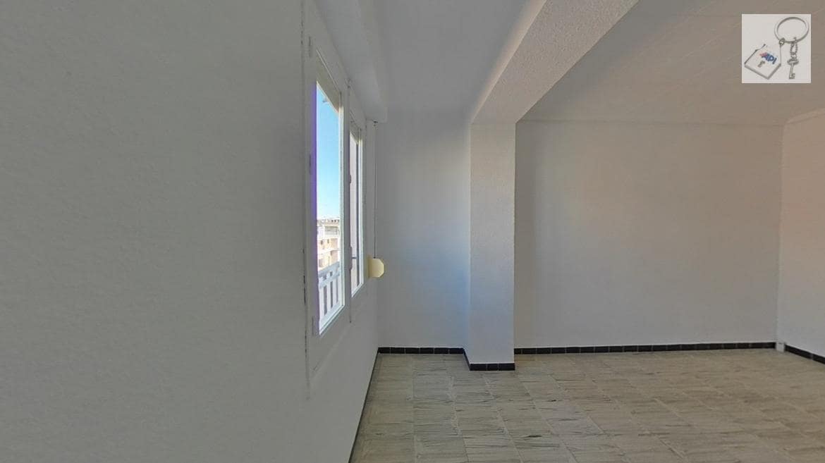 4 soverom Leilighet til salgs i Elche / Elx - € 81 600 (Ref: 10127646)
