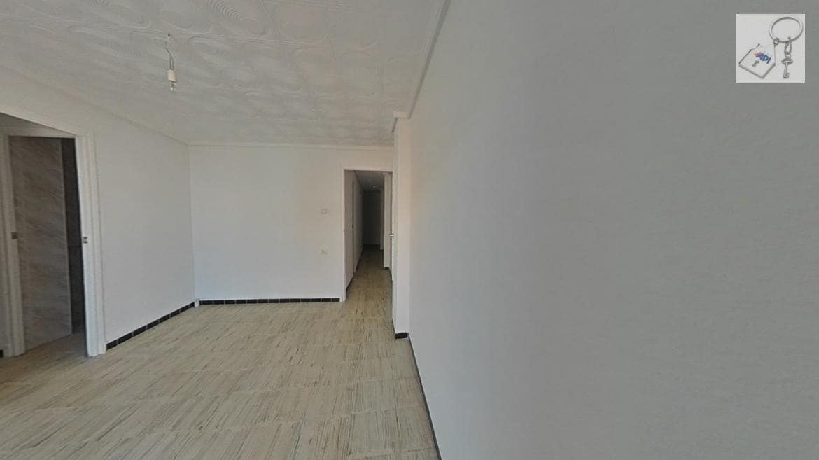 4 soverom Leilighet til salgs i Elche / Elx - € 81 600 (Ref: 10127646)