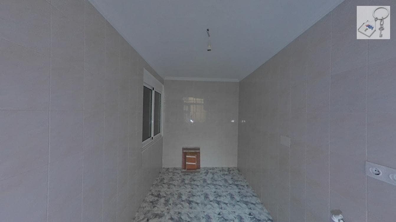 2 soverom Leilighet til salgs i Elche / Elx - € 86 400 (Ref: 10127647)