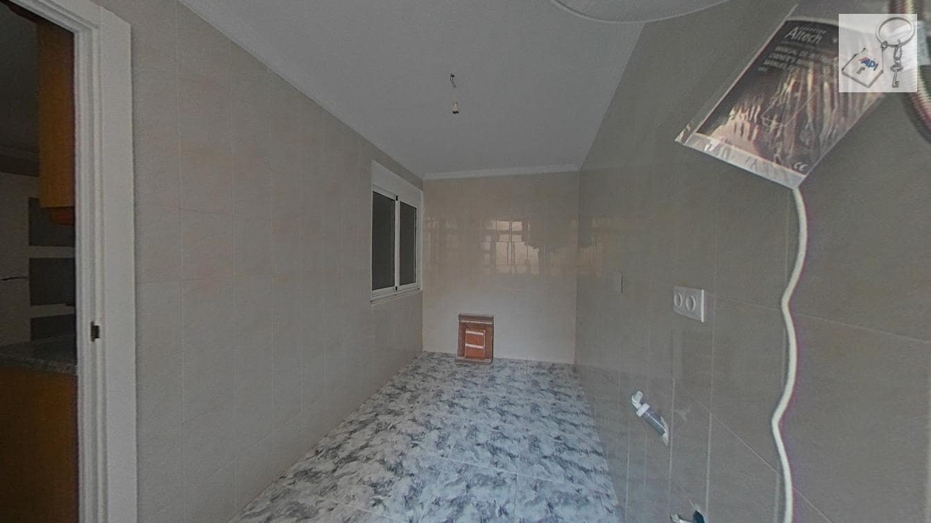2 soverom Leilighet til salgs i Elche / Elx - € 86 400 (Ref: 10127647)
