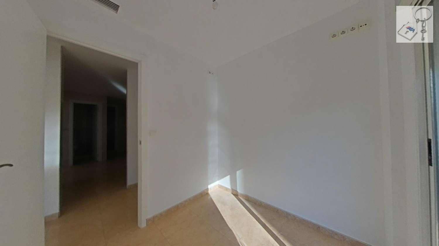 3 slaapkamer Appartement te koop in Elche / Elx - € 101.100 (Ref: 10127648)