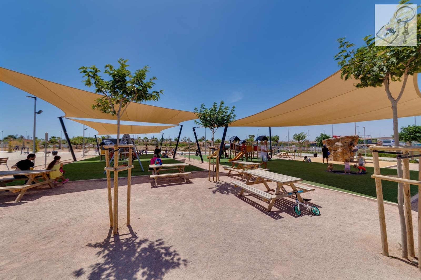 2 makuuhuone Bungalow myytävänä paikassa Torrevieja - 115 000 € (Ref: 10127649)