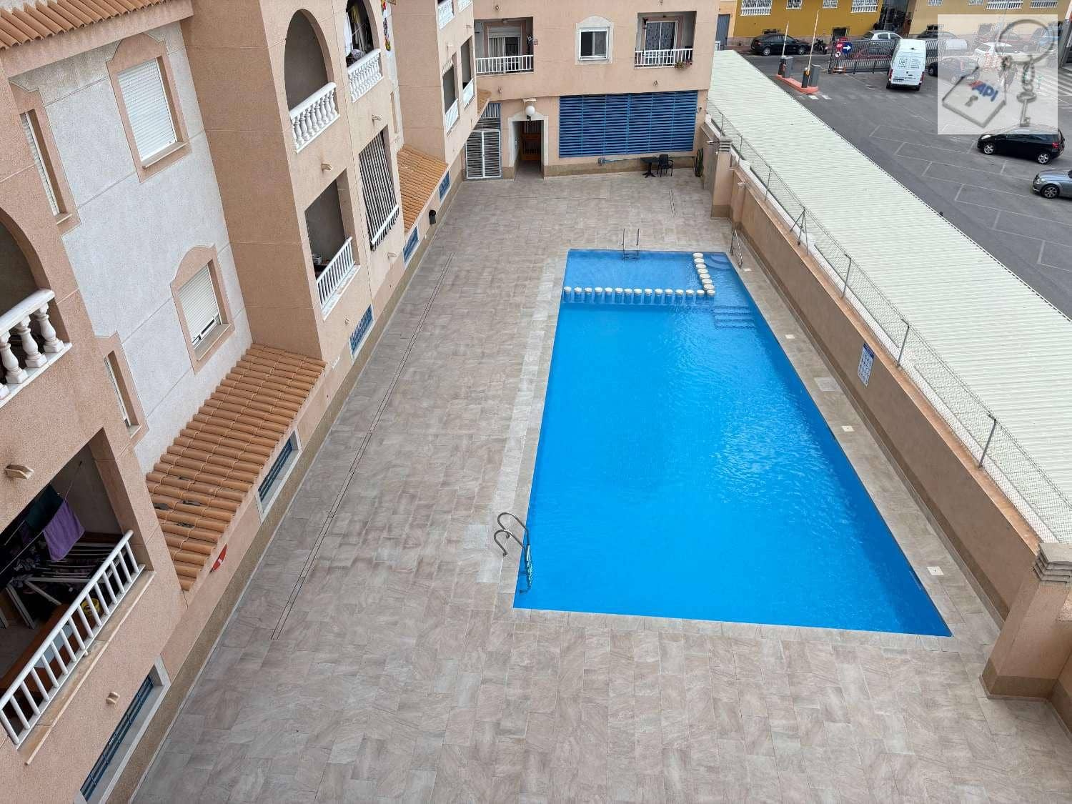 1 camera da letto Appartamento sulla Spiaggia in vendita in Torrevieja con piscina - 124.000 € (Rif: 10127650)