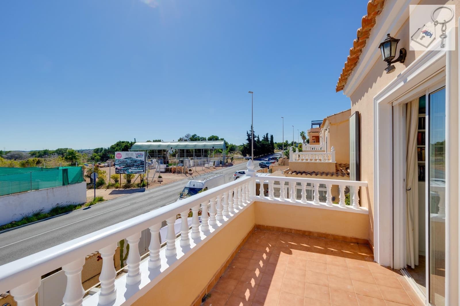 3 bedroom Villa for sale in Orihuela with pool - € 229,000 (Ref: 10127652)