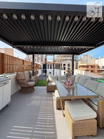 4 Zimmer Haus zu verkaufen in Centro - Muelle Pesquero, Torrevieja - 299.992 € (Ref: 10139091)
