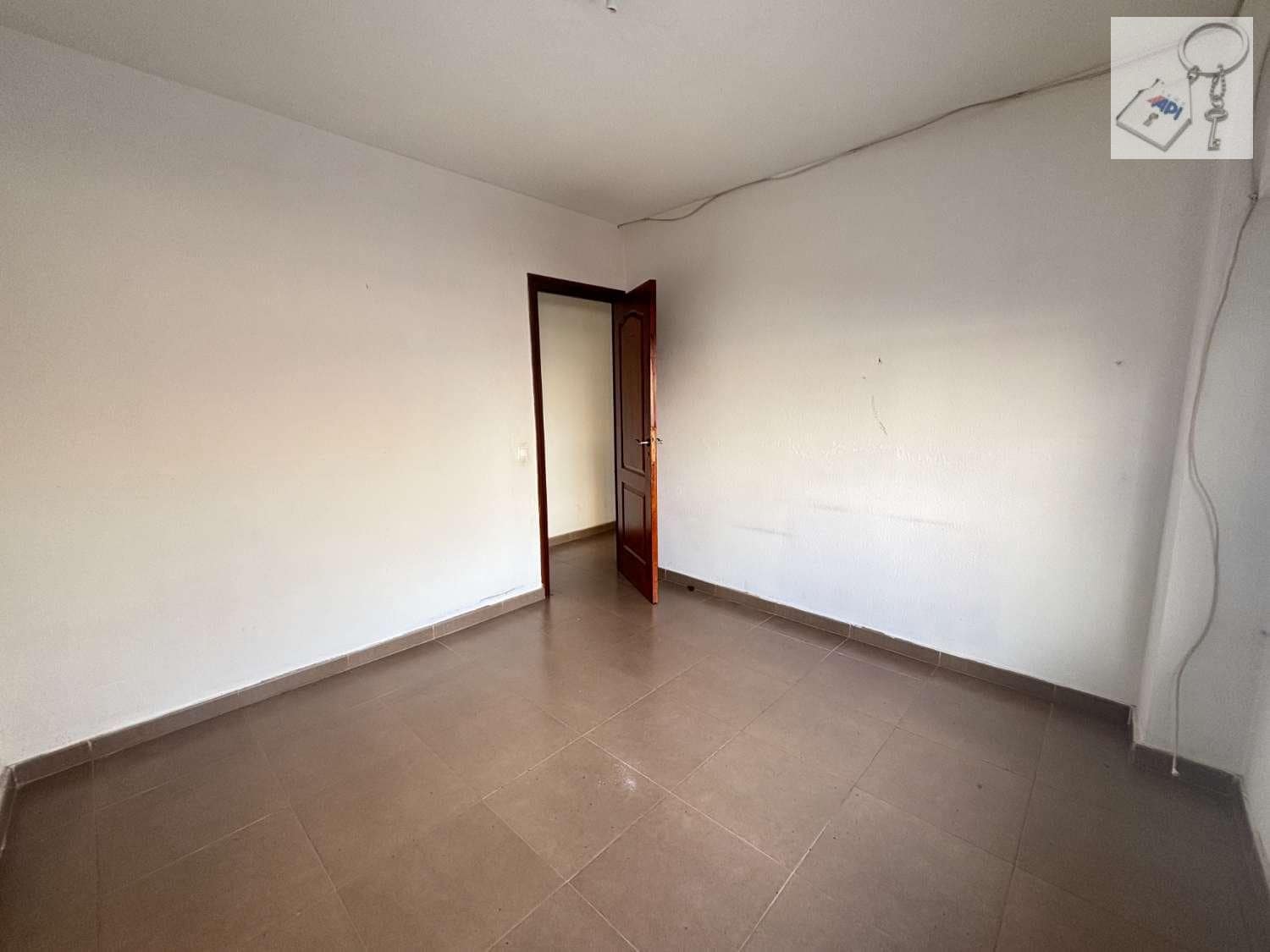 3 slaapkamer Flat te koop in Santa Pola - € 159.000 (Ref: 10162091)