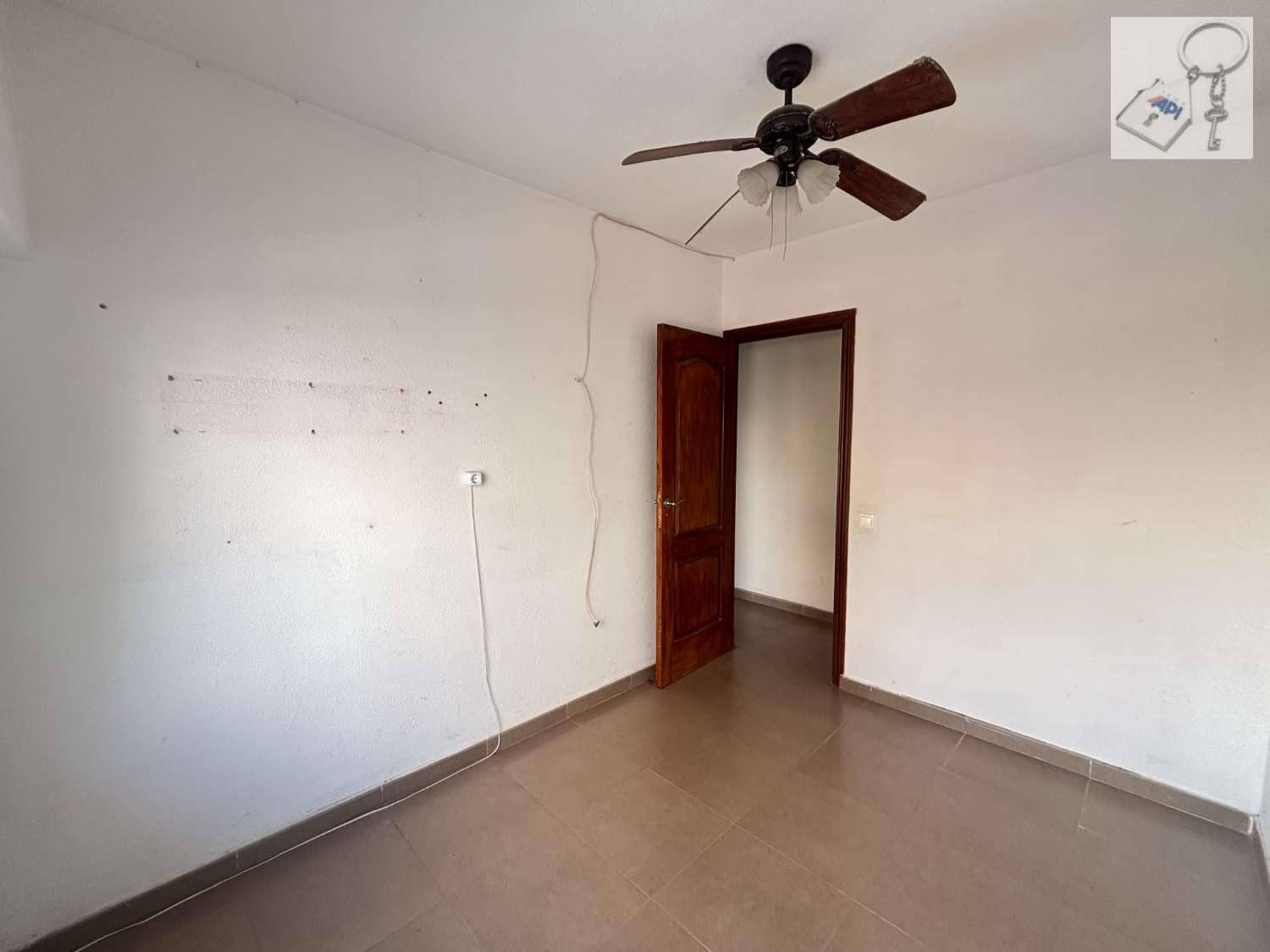 3 slaapkamer Flat te koop in Santa Pola - € 159.000 (Ref: 10162091)