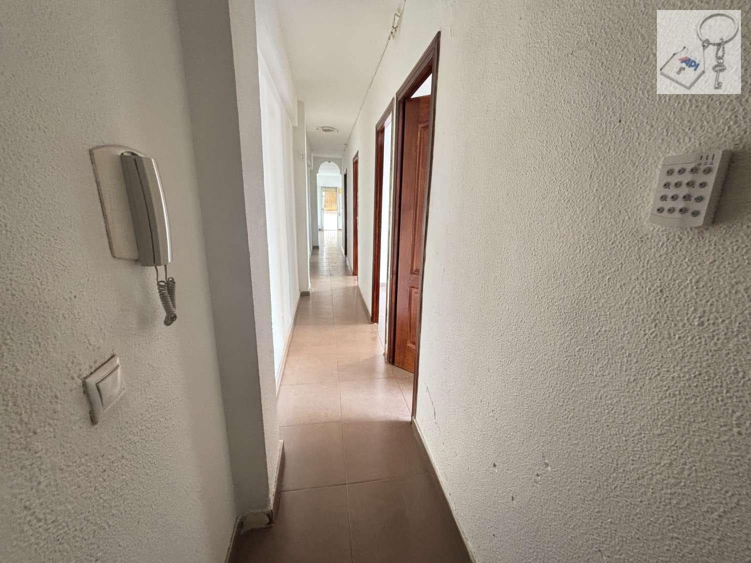 3 slaapkamer Flat te koop in Santa Pola - € 159.000 (Ref: 10162091)