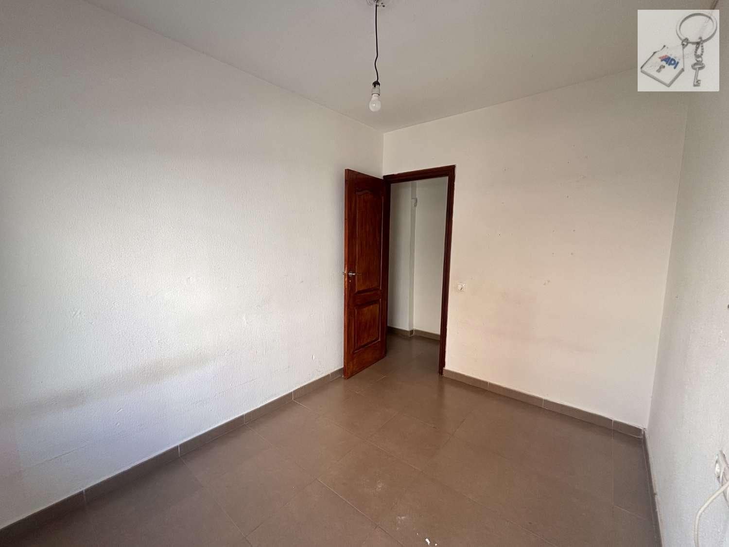 3 slaapkamer Flat te koop in Santa Pola - € 159.000 (Ref: 10162091)