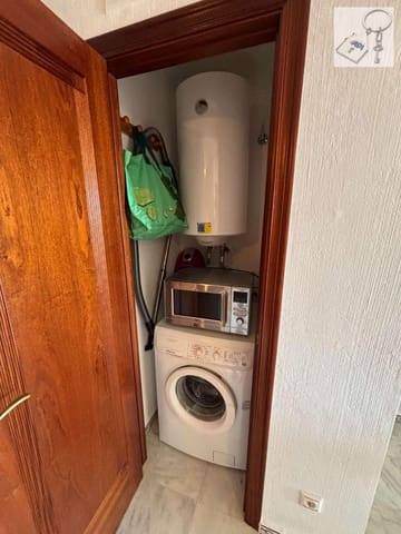 Piso de 2 habitaciones en Playa de los Locos, Torrevieja en venta con piscina garaje - 299.990 € (Ref: 10162092)