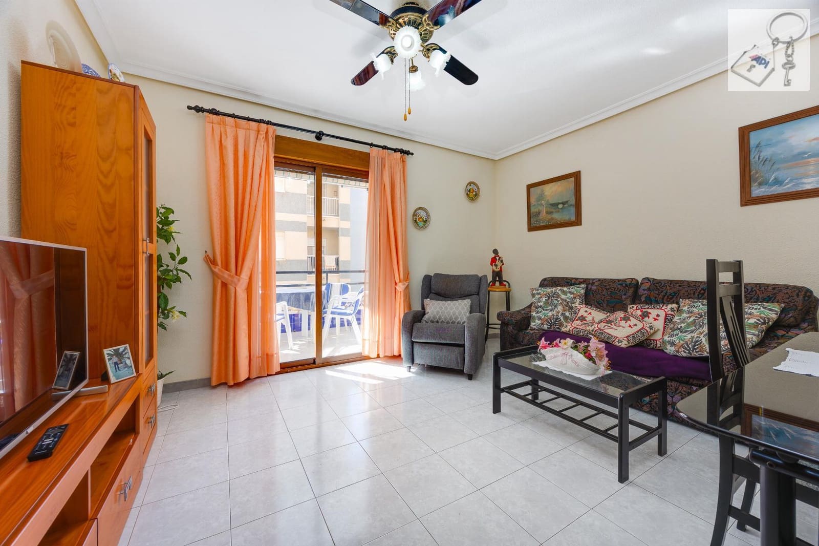 1 chambre Appartement à vendre à Torrevieja avec piscine - 129 990 € (Ref: 10170505)