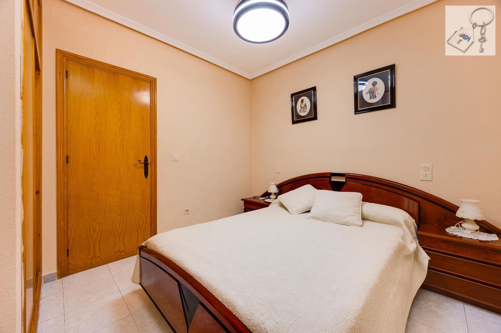 1 chambre Appartement à vendre à Torrevieja avec piscine - 129 990 € (Ref: 10170505)