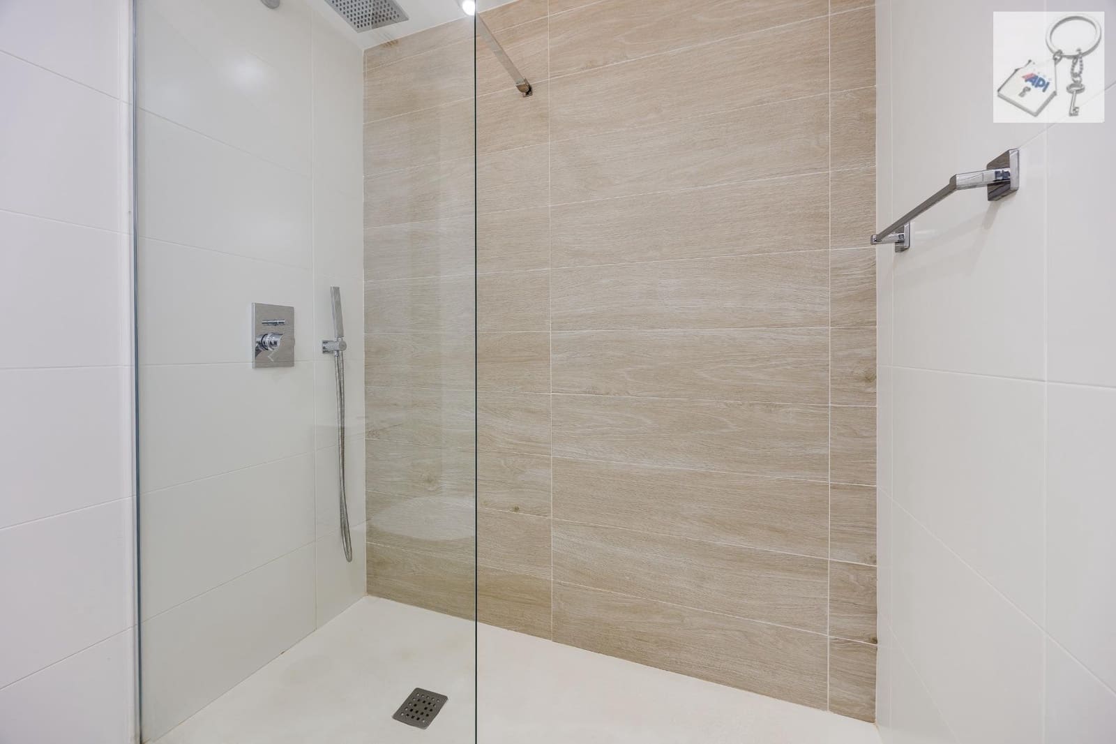 2 sypialnia Apartament na sprzedaż w Orihuela z basenem garażem - 269 000 € (Ref: 10170507)