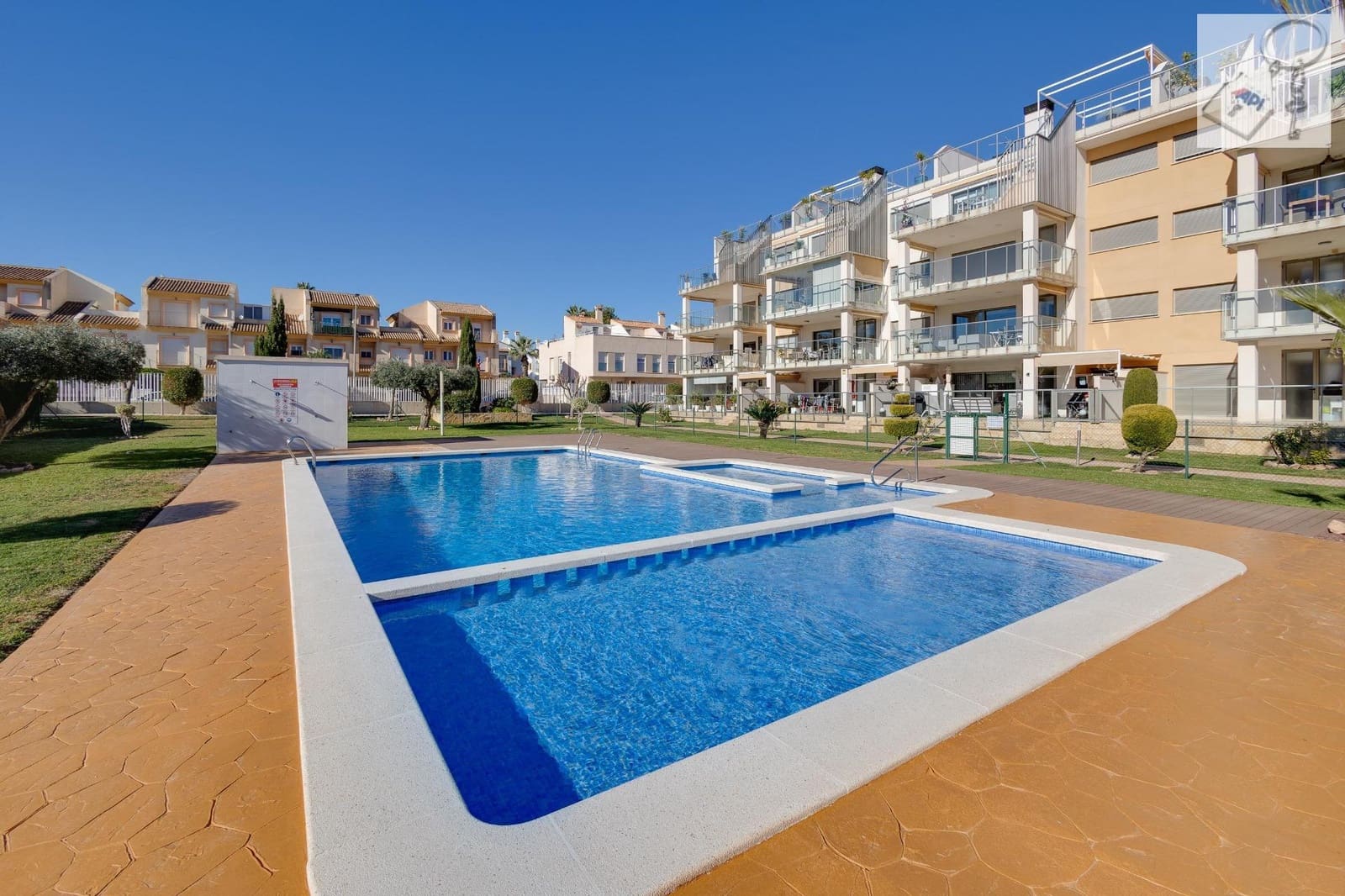 2 sypialnia Apartament na sprzedaż w Orihuela z basenem garażem - 269 000 € (Ref: 10170507)
