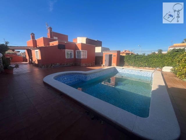 3 soveværelse Villa til salg i Aguas Nuevas, Torrevieja med swimmingpool garage - € 429.000 (Ref: 10174882)