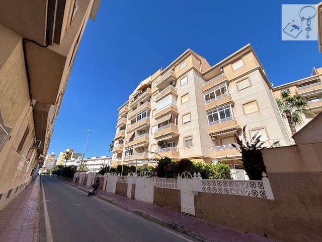 2 bedroom Beach Apartment for rent in Avenida Habaneras - Curva de Palangre, Torrevieja with pool garage - € 800 (Ref: 10176322)