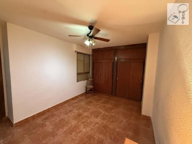 2 bedroom Beach Apartment for sale in Playa del Cura, Torrevieja - € 147,900 (Ref: 10176324)