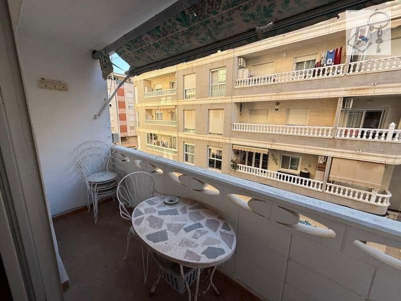 2 slaapkamer Strandappartement te koop in Torrevieja - € 147.900 (Ref: 10176324)