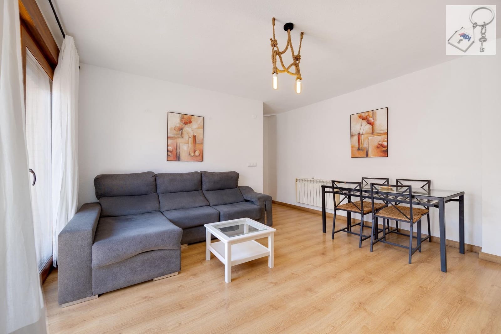 3 bedroom Penthouse for sale in Torrevieja - € 160,000 (Ref: 3104678)