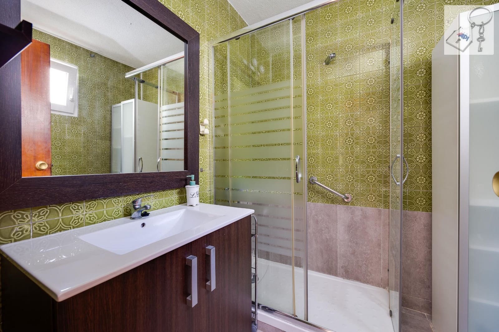 3 bedroom Penthouse for sale in Torrevieja - € 160,000 (Ref: 3104678)