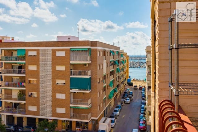 3 bedroom Penthouse for sale in Torrevieja - € 160,000 (Ref: 3104678)