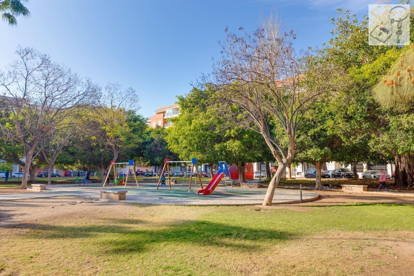 3 bedroom Penthouse for sale in Torrevieja - € 160,000 (Ref: 3104678)