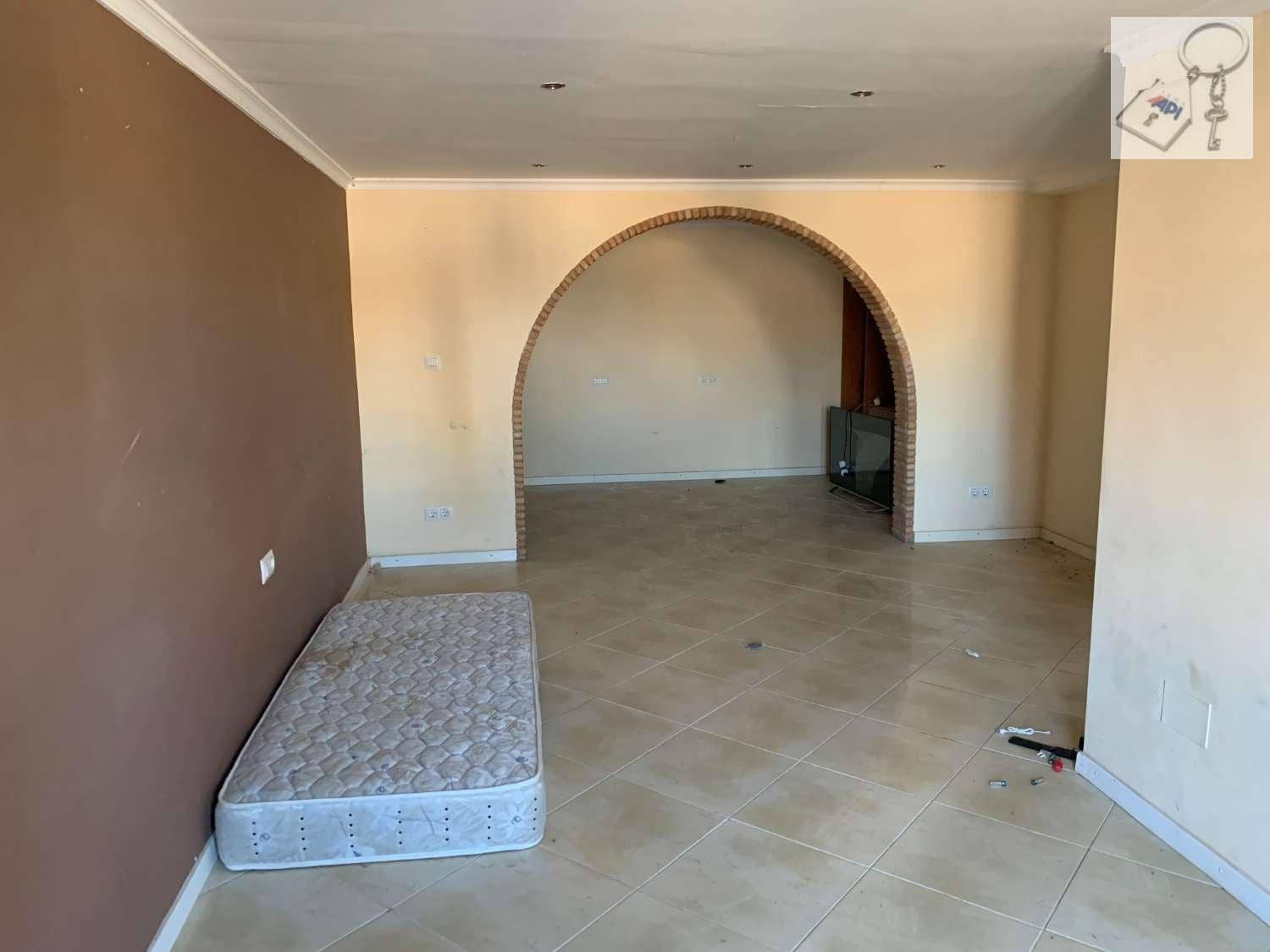 4 sypialnia Willa na sprzedaż w San Miguel de Salinas z basenem - 255 000 € (Ref: 7949076)