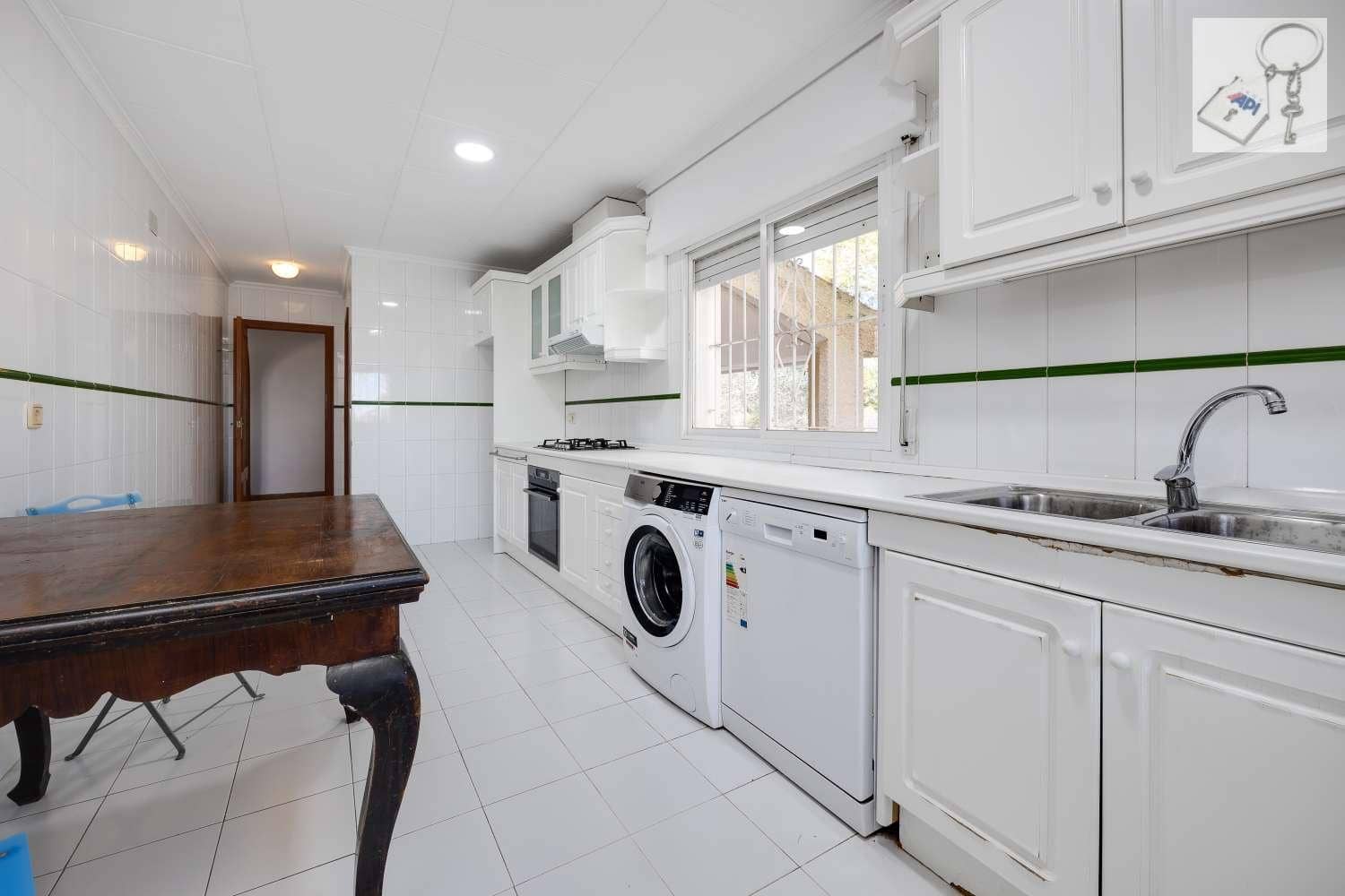 4 chambre Finca/Maison de Campagne à vendre à Torrevieja avec piscine garage - 517 000 € (Ref: 8786032)