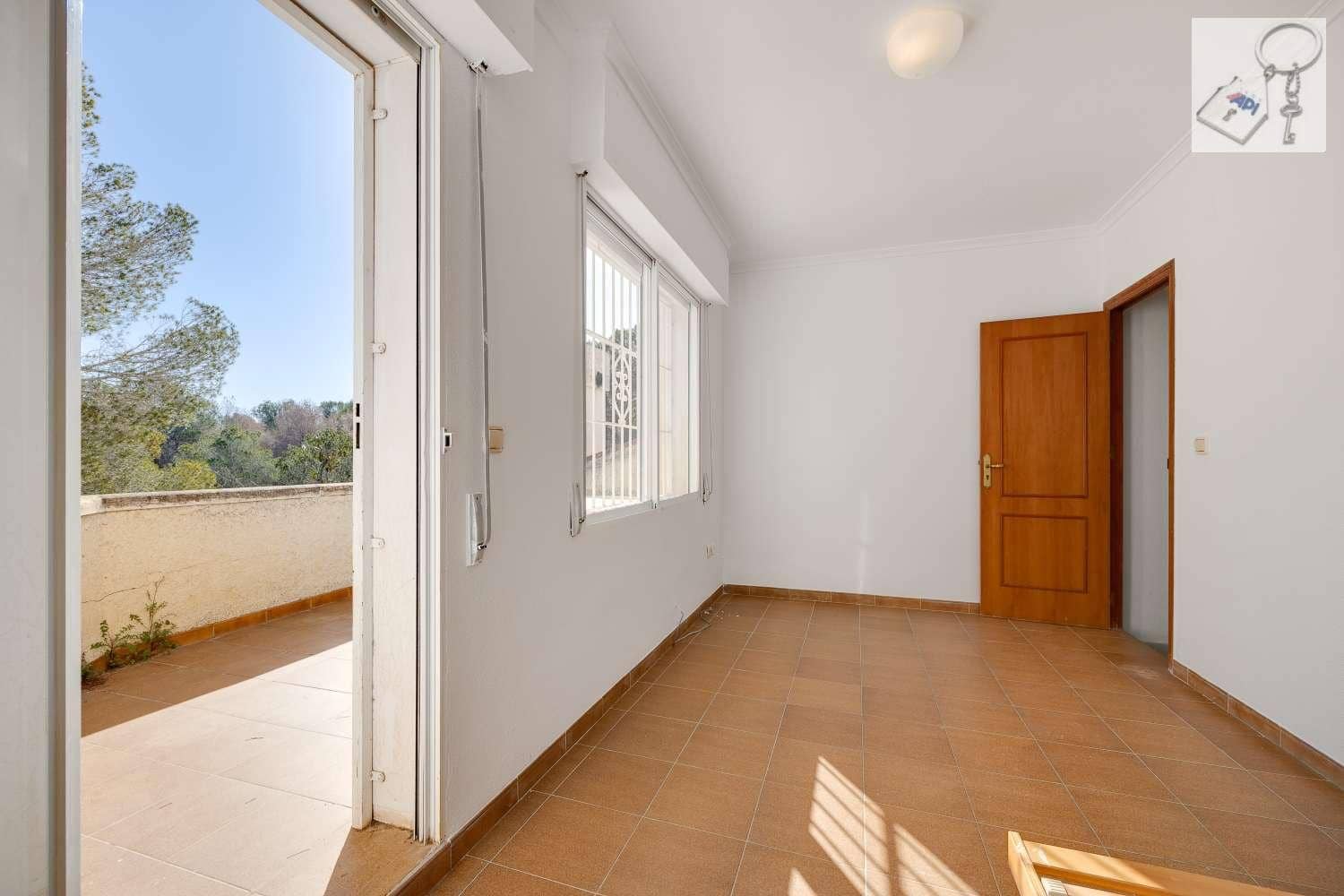4 chambre Finca/Maison de Campagne à vendre à Torrevieja avec piscine garage - 517 000 € (Ref: 8786032)